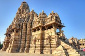 Kandariya Mahadev Temple Khajuraho