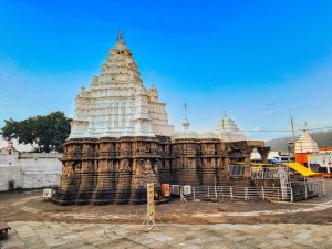 Aundha Nagnath Temple